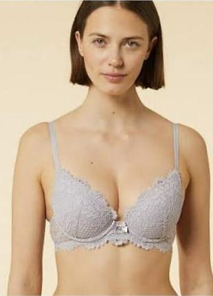 Розкішний, ажурний, бюстгальтер, в світло сірому, кольорі, від бренду: etam