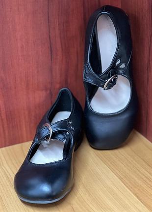 Туфлі в стилі мері джейн чорні 36 розмір