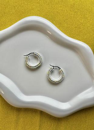 Маленькі сережки конго з бісеру, ручна робота