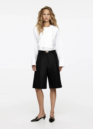 Бермуди шорти в класичному стилі arket