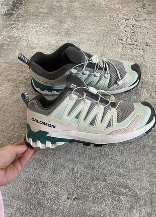 Жіночі кросівки salomon