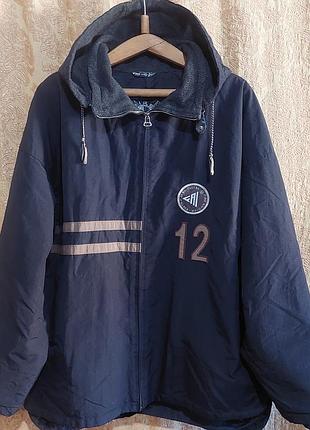 Куртка осіння з капюшоном. німеччина. розмір 48-50.