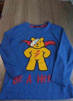 Фирменный лонгслив