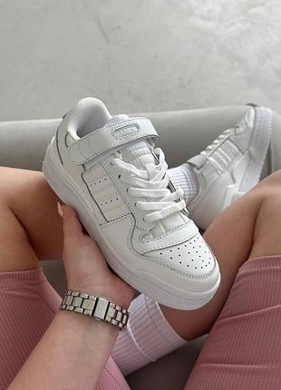 Кроссовки женские adidas