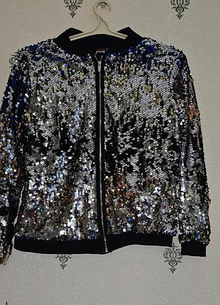 Зипка,кофта на замке вся в пайетку