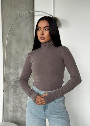 Базовый лонгслив с горловиной с вырезами для пальчиков на рукавах