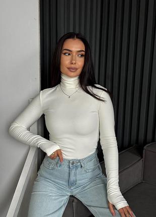 Базовый лонгслив с горловиной с вырезами для пальчиков на рукавах