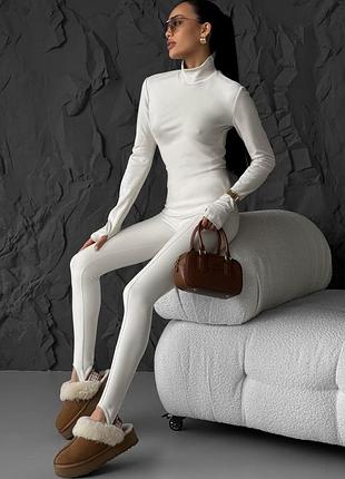 Костюм-двойка женский утепленный молочный