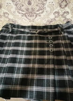 Спідниця складками у клітинку, розмір 46-48