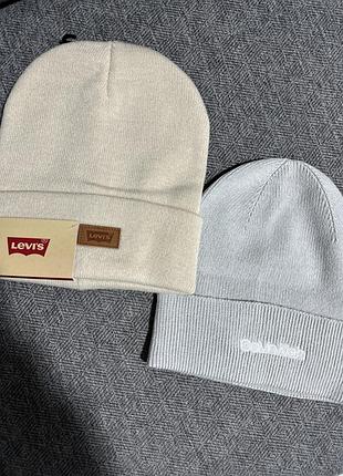 Брендові шапки