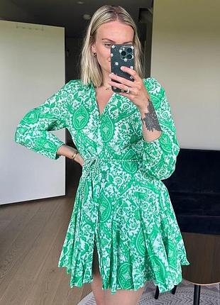 Сукня зелена біла принт короткая пояс