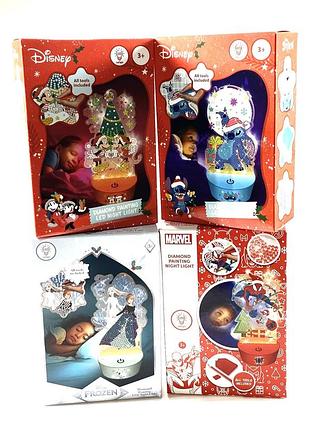 Новорічний набір для творчості “нічник disney з алмазної мозаїки