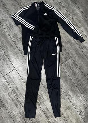 Костюм adidas
