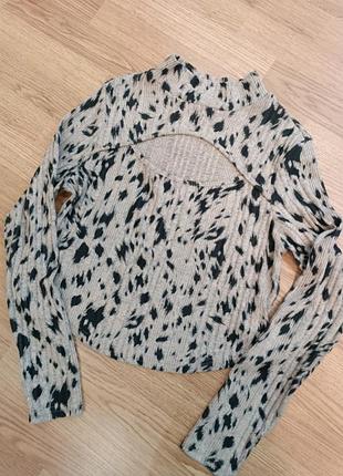 Красивий новий лонгслів,виріз на грудях,стійка,, теплий, гарний принтера рукаві виріз для пальців