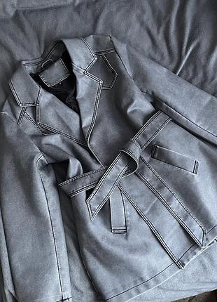 Жіноча подовжена косуха нова