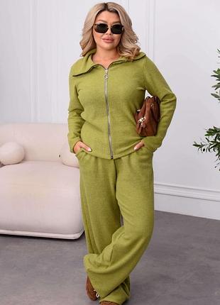 Костюм з мʼякої ангори рубчик