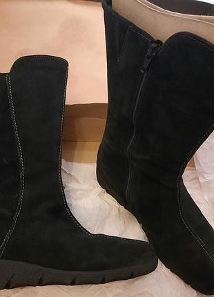 Чоботи жіночі 39