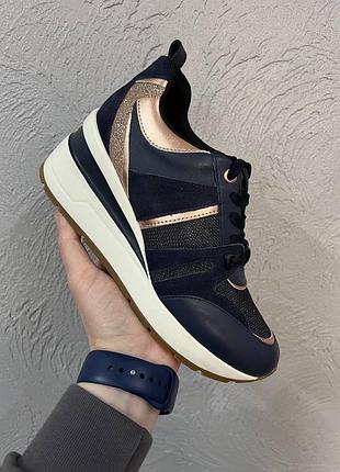 Оригінальні жіночі кросівки geox 36 розмір