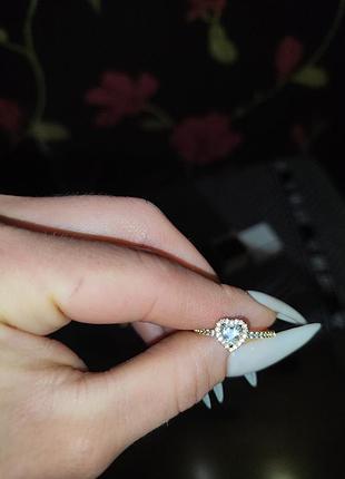 Каблучка pandora
сплав с покрытием 14k золотом