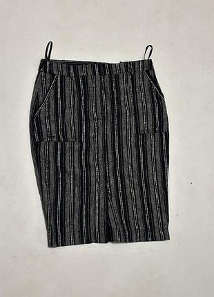 Спідниця по коліна