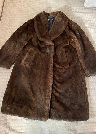 Женская шуба zara m коричневая
