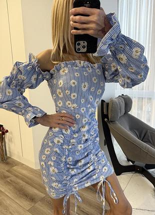 Сукня рукава волани в обтяжку обтисла зі зборками приваблива сексуальна