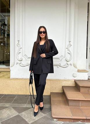 Стильний костюм