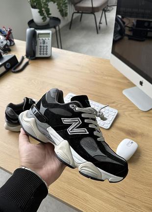 Зимові жіночі кросівки