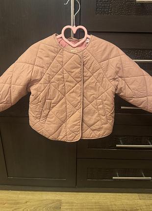 Куртка на дівчинку відомого бренду 🧥