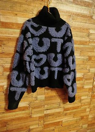 Свитер женский