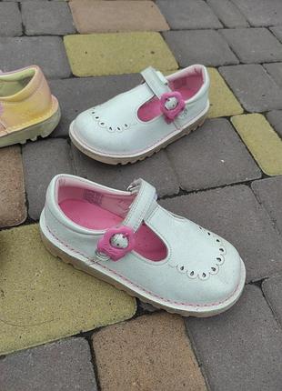 Туфлі kickers білі туфлі kickers туфлі 29
