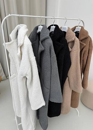 Пальто из эко меха «тедди»