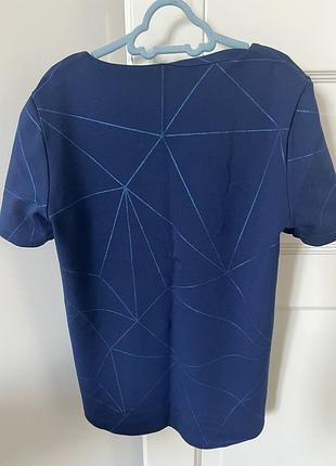 Футболка tommy hilfiger.