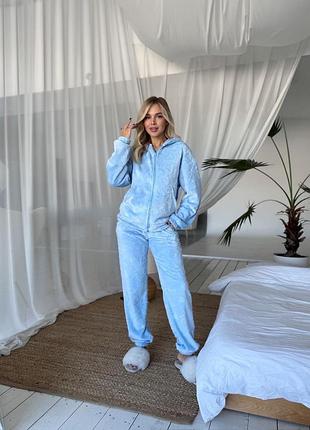 Жіноча піжама