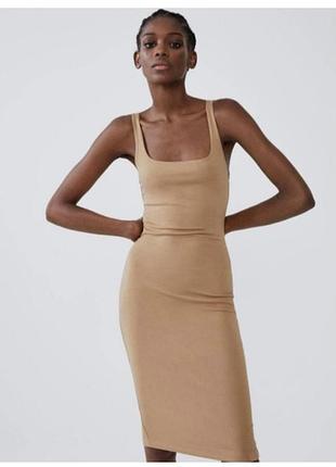 Сукня базова zara,бежового кольору, розмір s.