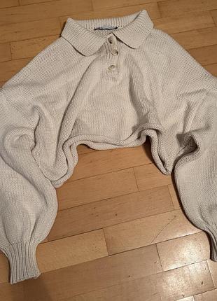 Укорочений молочний светр zara 4
