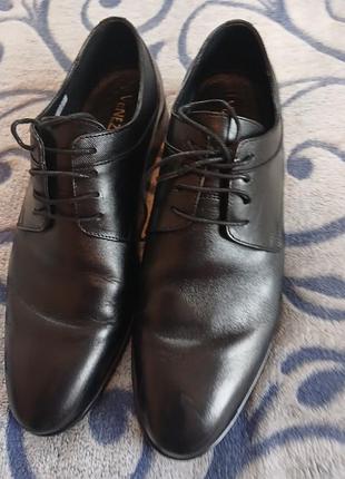 Туфли кожа черного цвета на шнуровках,размер 41