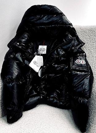 Пуховик жіночий