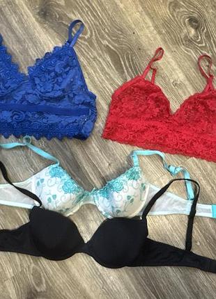 Набір бюстгальтерів лот