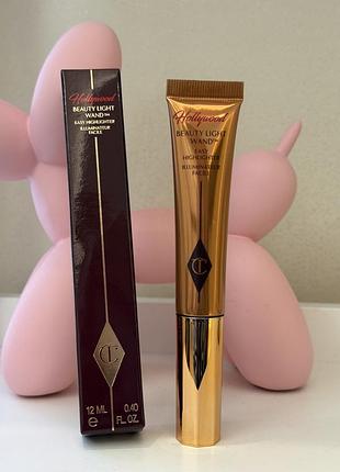 Хайлайтер для обличчя charlotte tilbury beauty highlighter wand - spotlight