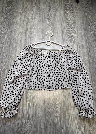 Дівчачий одяг,вкорочена блізка