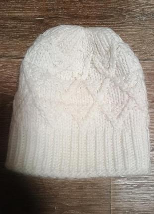 Шапка теплая зимняя  двойная. можно прицепить балабон