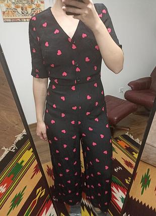 Комбинезон с сердечками