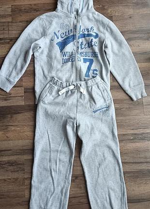 Спортивний костюм для хлопчика 10-12 років