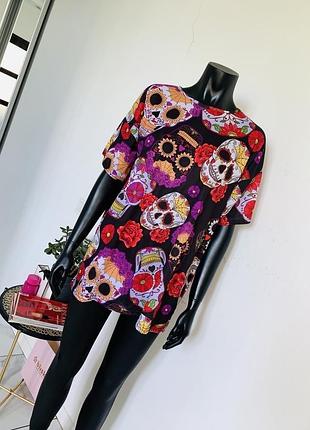 Яркая женская футболка boohoo с принтом “sugar skull”