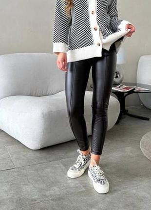 Черные легинсы из искусственной кожи tally weijl