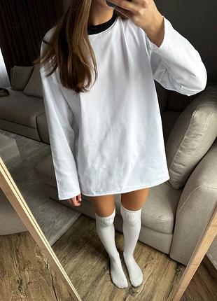 Базовый удлиненный лонг оверсайз 95% хлопок белый с черным воротником