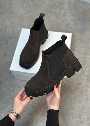 Ботинки женские демисезонные/зимние натуральные замша шоколадного цвета