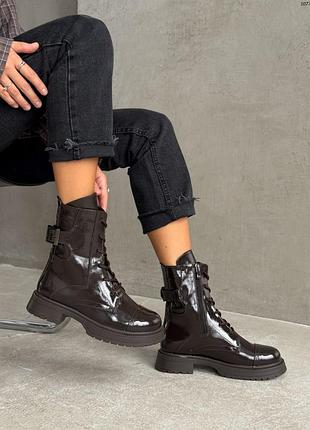 Ботинки женские коричневые лакированные кожа / коричневые ботинки из лакированной кожи / лакированные ботинки шоколадного цвета демисезон / зимние ботинки