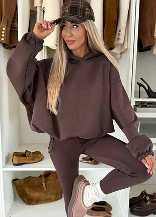 Трендова стильна тепла двійка